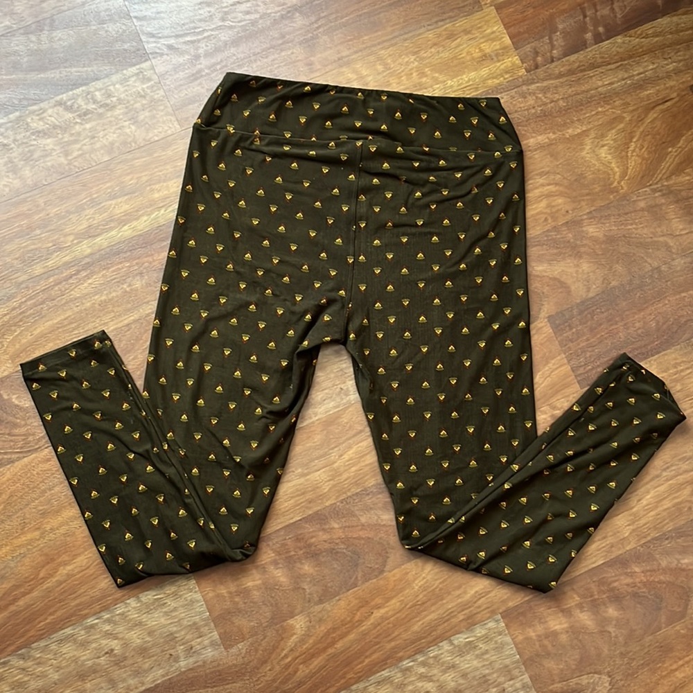 EUC LuLaRoe leggings - Picture 10 of 11